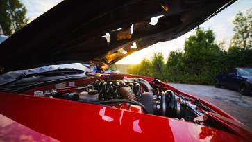 Izolarea fonică a spațiului motor și a capotei mașinii