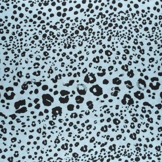 Látka viskózová bledomodrá leopard 100% viskóza 0,5m