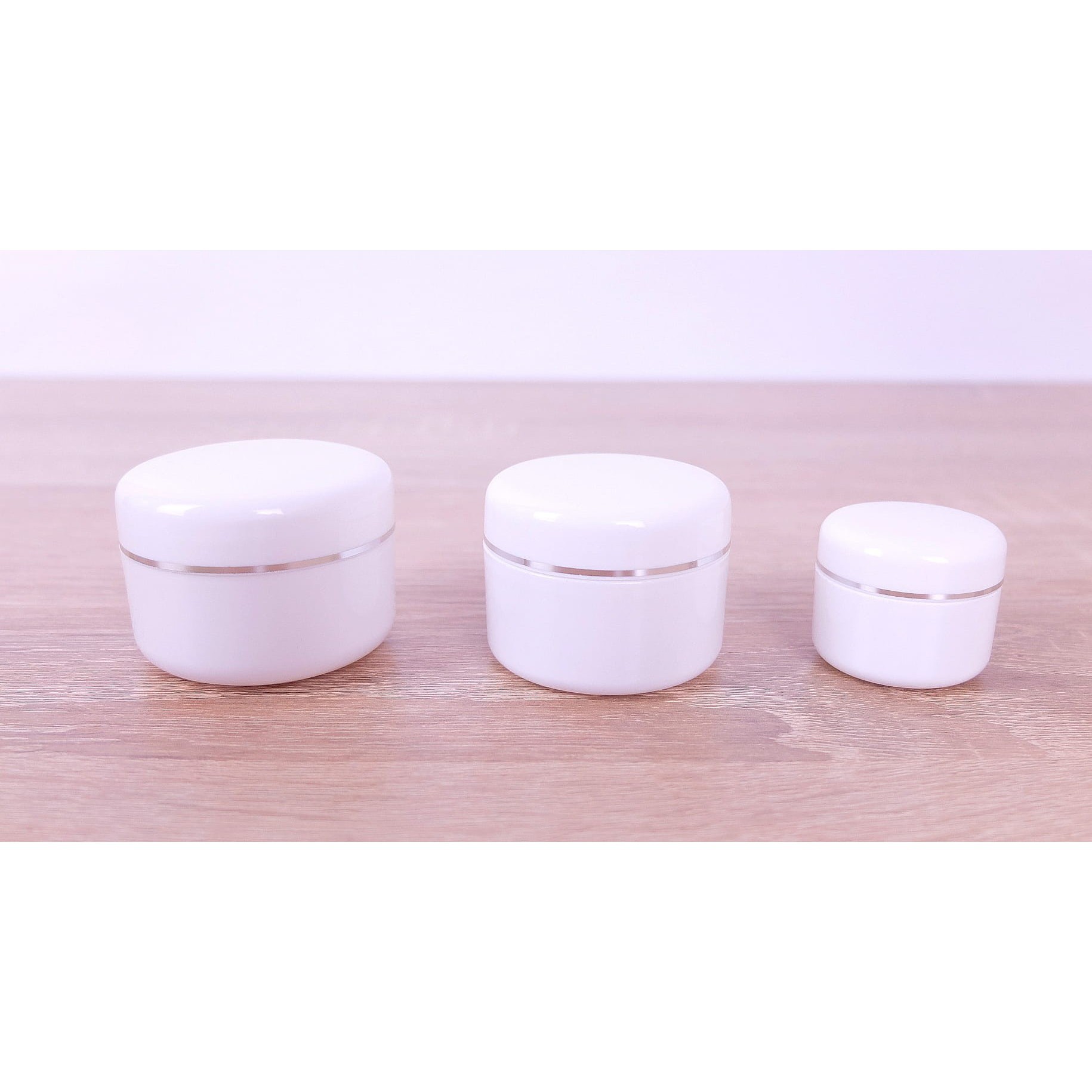 Cutie cu capac 30 ml albă megamix.sk