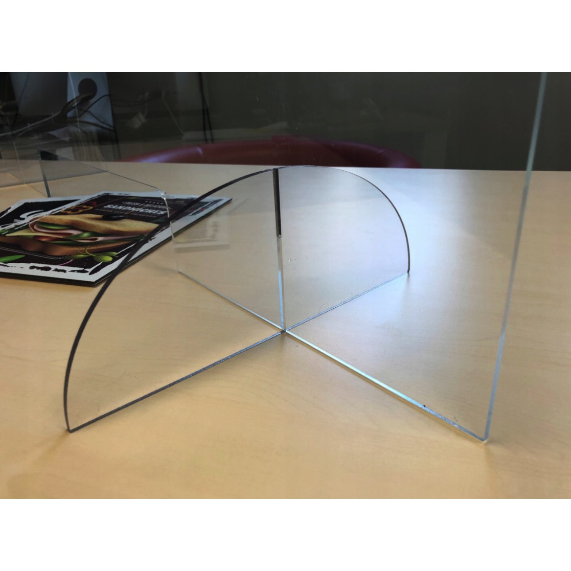 geam protector din plexiglas pentru tejghea cu deschidere barieră protectoare din policarbonat megamix.sk