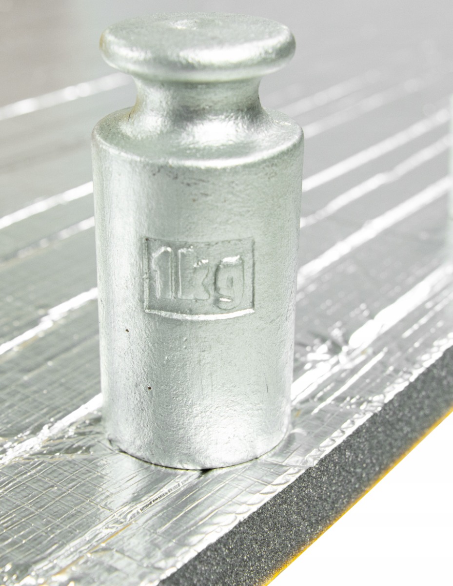 Samolepiaca zvukotesná tlmiaca pena 20mm 25x100cm LT20ALU megamix.sk