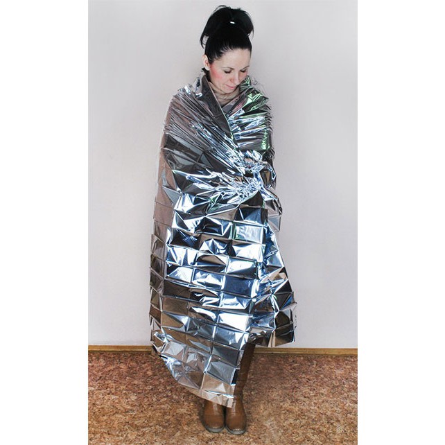 folie termică pentru supraviețuire argintie aurie pătură de salvare megamix.sk