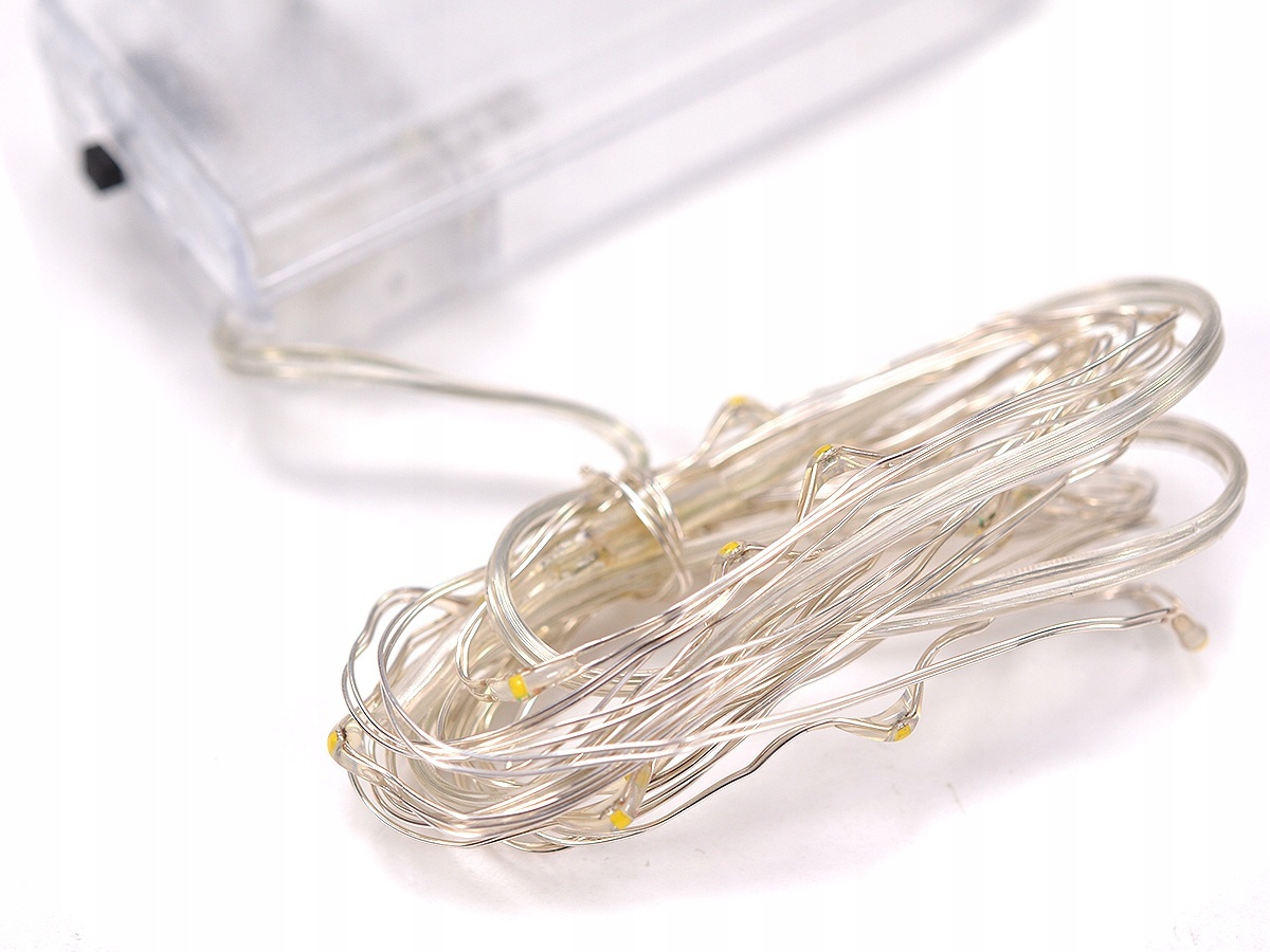 Sârmă luminoasă cu 20 buc LED-uri pe baterii, culoare caldă albă megamix.sk